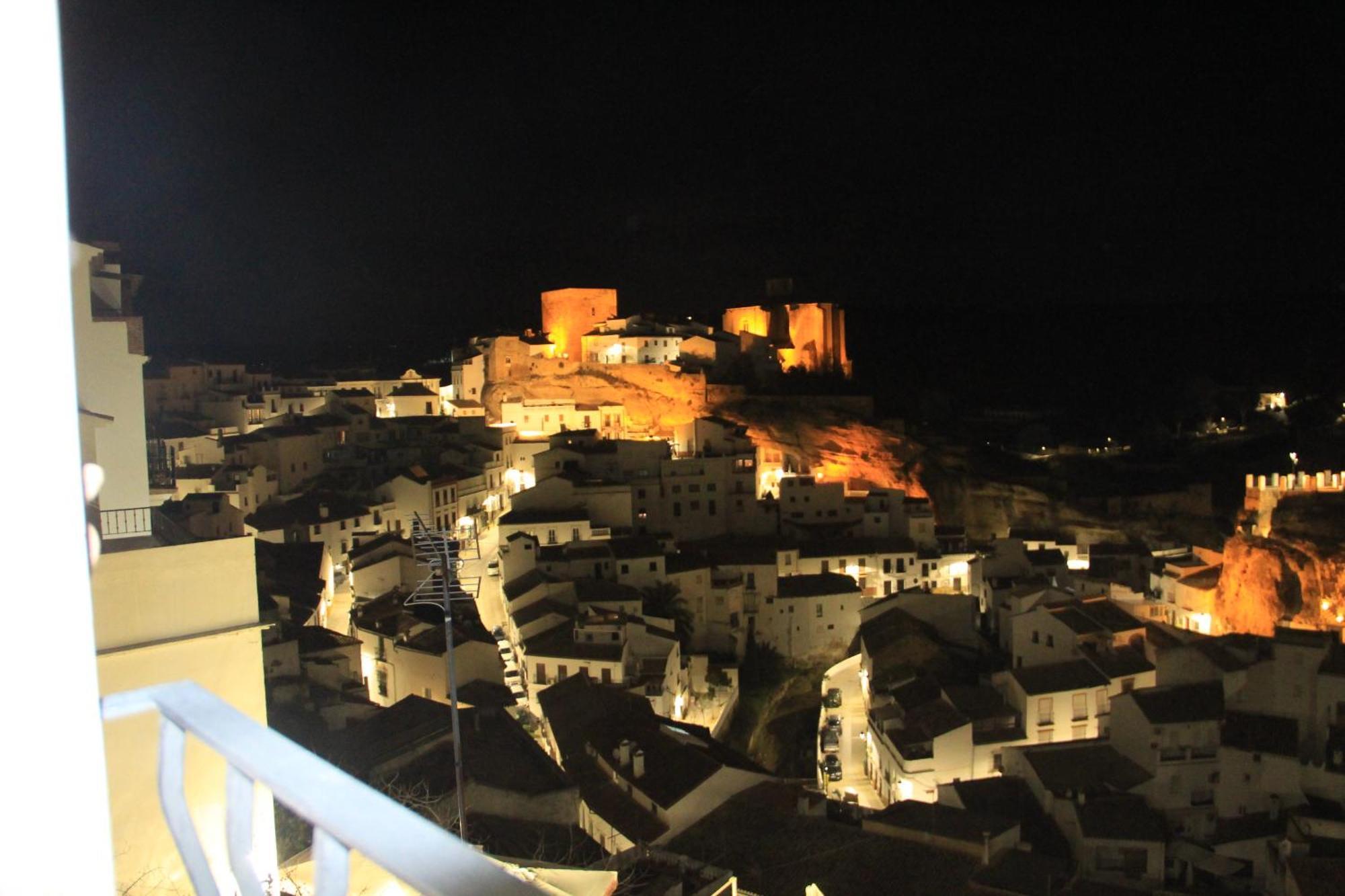 Apartamento Atico De La Miel Setenil De Las Bodegas Exterior foto